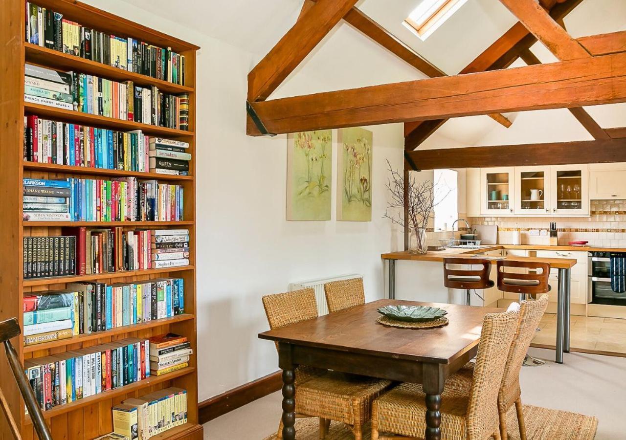 Glyme Flat - Peaceful Country Retreat! Apartment Chipping Norton Bagian luar foto